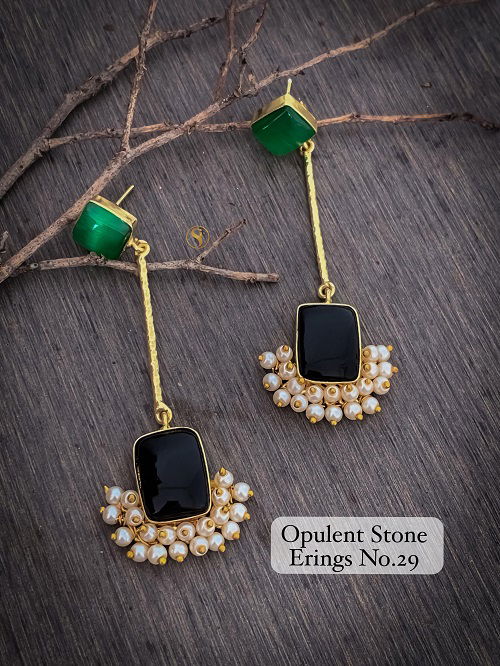 4 Designer Wedding Wear Opulent Stone Earrings Manufacturers
